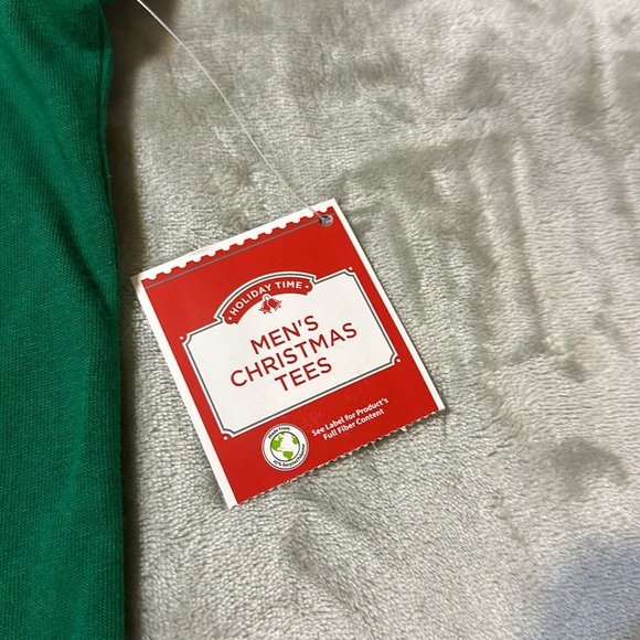 Christmas/ELF Men’s Holiday T-Shirt Size Large 42/44 - Picture 3 of 7